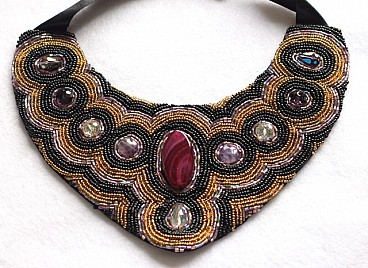 BIB – BLACK AND PURPLE