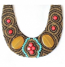 BIB NECKLACE – MUSTARD