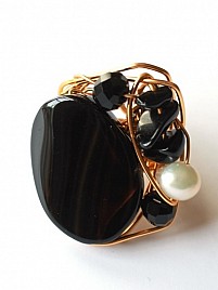 AVERY RING – BLACK