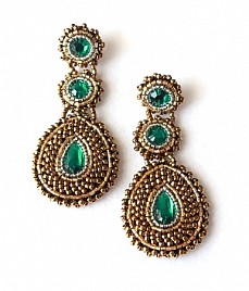 LEONORA EARRINGS – GREEN