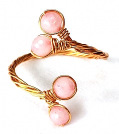 MAEVE BRACELET – LIGHT PINK