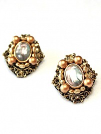 ROYA EARRINGS – SANDSTONE