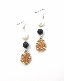 KYA EARRINGS – CHAMPAGNE