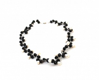 CRYSTAL CHOKER- BLACK